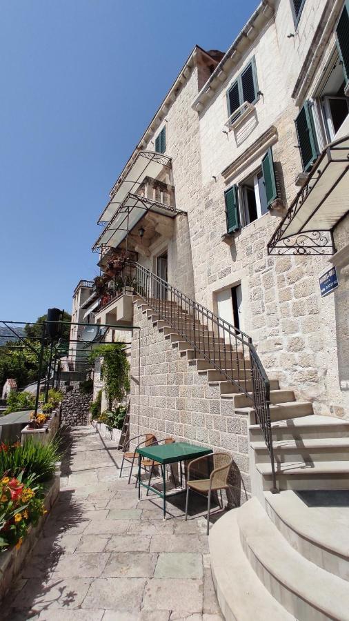 Gudelj Apartments Perast Kültér fotó